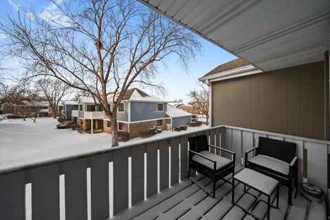 Tiny photo for 1502 7 Pines Road #C2, Schaumburg, IL 60193 (MLS # 12546176)