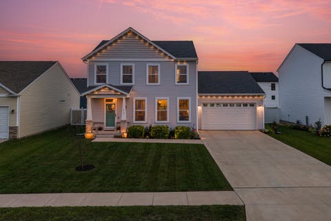 Photo of 610 17th Avenue, Silvis, IL 61282 (MLS # 12723587)