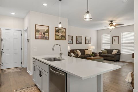 Tiny photo for 610 17th Avenue, Silvis, IL 61282 (MLS # 12723587)