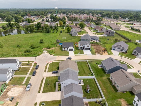 Tiny photo for 610 17th Avenue, Silvis, IL 61282 (MLS # 12723587)