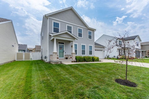 Tiny photo for 610 17th Avenue, Silvis, IL 61282 (MLS # 12723587)