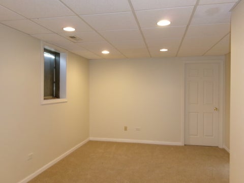 Tiny photo for 38604 N Waveland Avenue, Wadsworth, IL 60083 (MLS # 12763650)