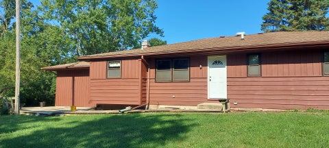 Tiny photo for 38604 N Waveland Avenue, Wadsworth, IL 60083 (MLS # 12763650)