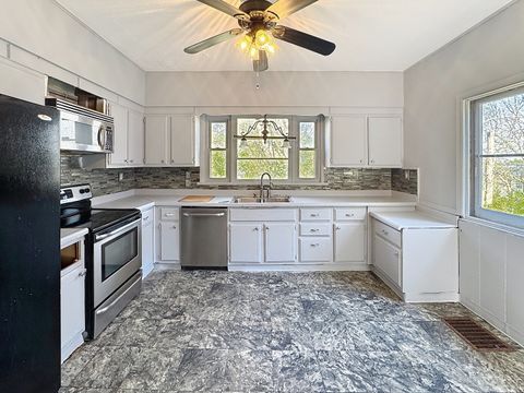 Tiny photo for 1225 23rd Avenue, Rock Island, IL 61201 (MLS # 12625287)
