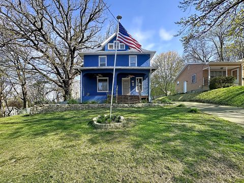 Photo of 1225 23rd Avenue, Rock Island, IL 61201 (MLS # 12625287)