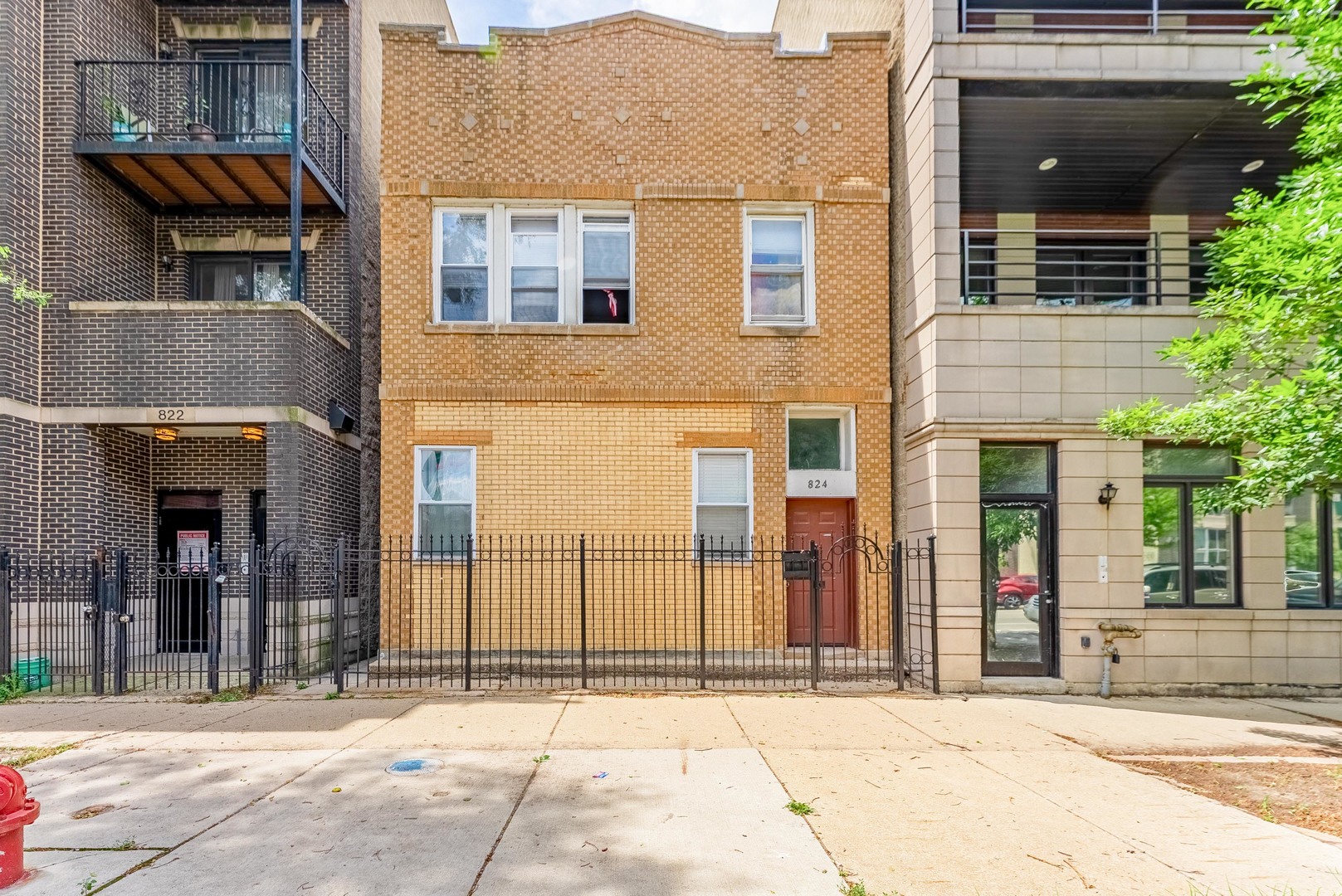 Photo 1 of 19 — 824 N CALIFORNIA Avenue, Chicago, IL 60622