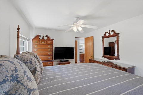 Tiny photo for 204 S Home Avenue, Park Ridge, IL 60068 (MLS # 12666073)