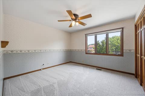 Tiny photo for 1054 S Oakland Avenue, Villa Park, IL 60181 (MLS # 12712678)