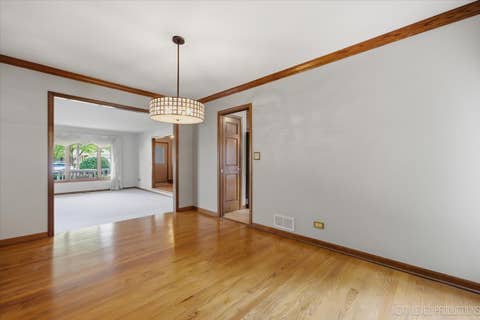 Tiny photo for 1054 S Oakland Avenue, Villa Park, IL 60181 (MLS # 12712678)