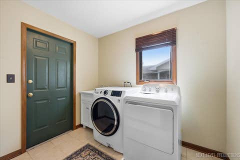 Tiny photo for 1054 S Oakland Avenue, Villa Park, IL 60181 (MLS # 12712678)