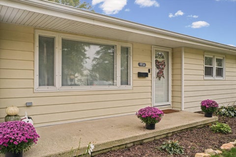 Tiny photo for 125 Maple Street, Gibson City, IL 60936 (MLS # 12786534)