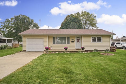 Photo of 125 Maple Street, Gibson City, IL 60936 (MLS # 12786534)