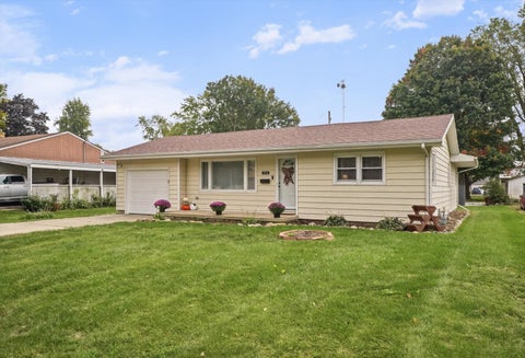 Tiny photo for 125 Maple Street, Gibson City, IL 60936 (MLS # 12786534)