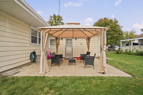 Tiny photo for 125 Maple Street, Gibson City, IL 60936 (MLS # 12786534)