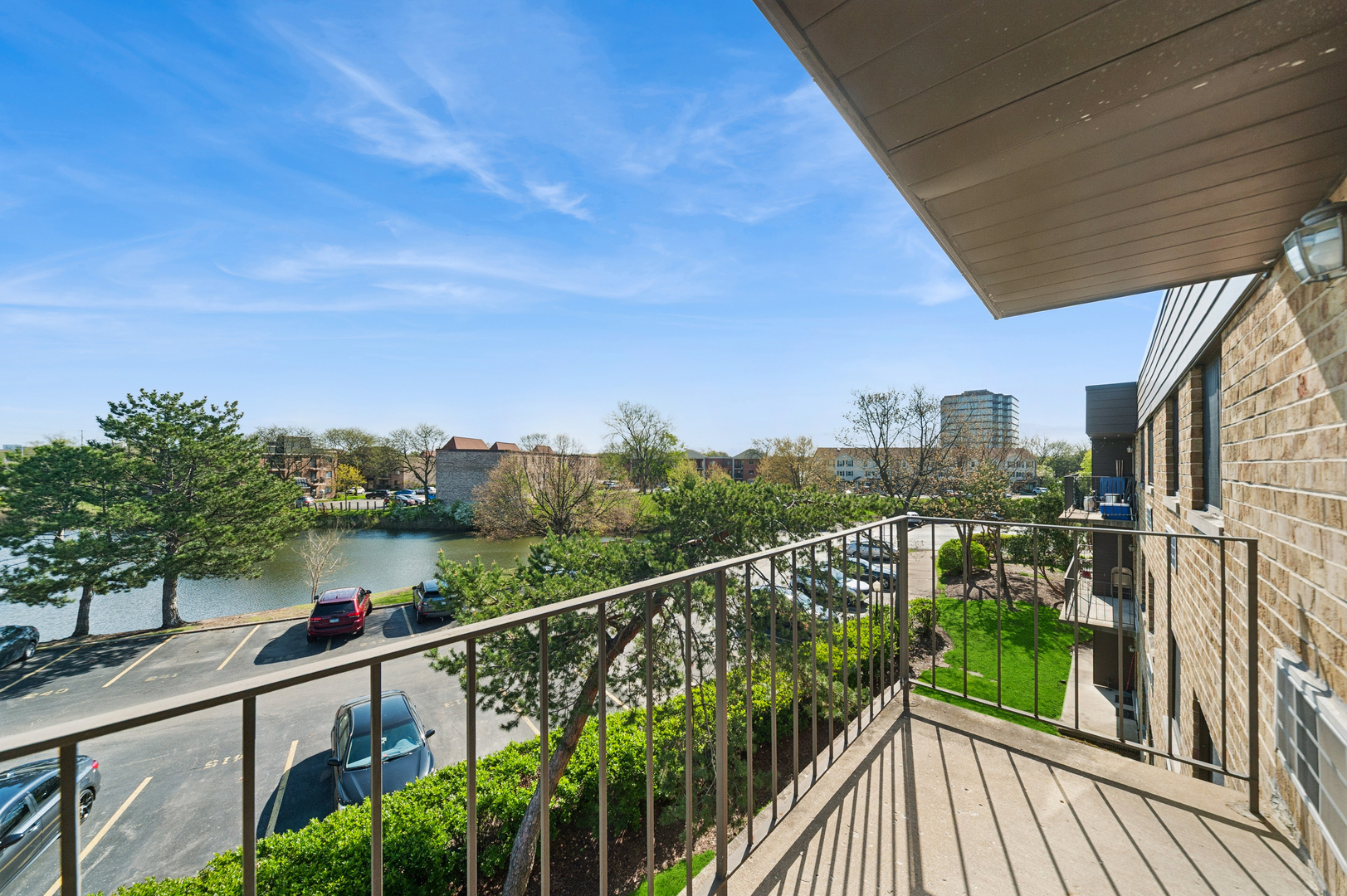 5550 Astor Lane 303