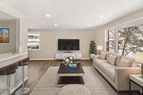 Tiny photo for 9204 Kedvale Avenue, Oak Lawn, IL 60453 (MLS # 12557391)