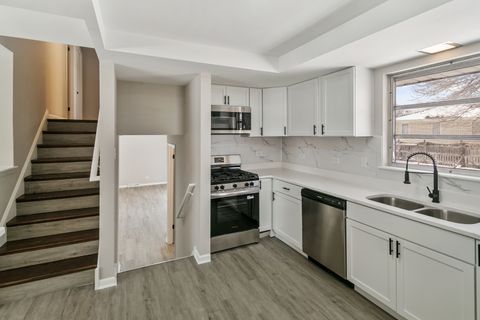 Tiny photo for 9204 Kedvale Avenue, Oak Lawn, IL 60453 (MLS # 12557391)