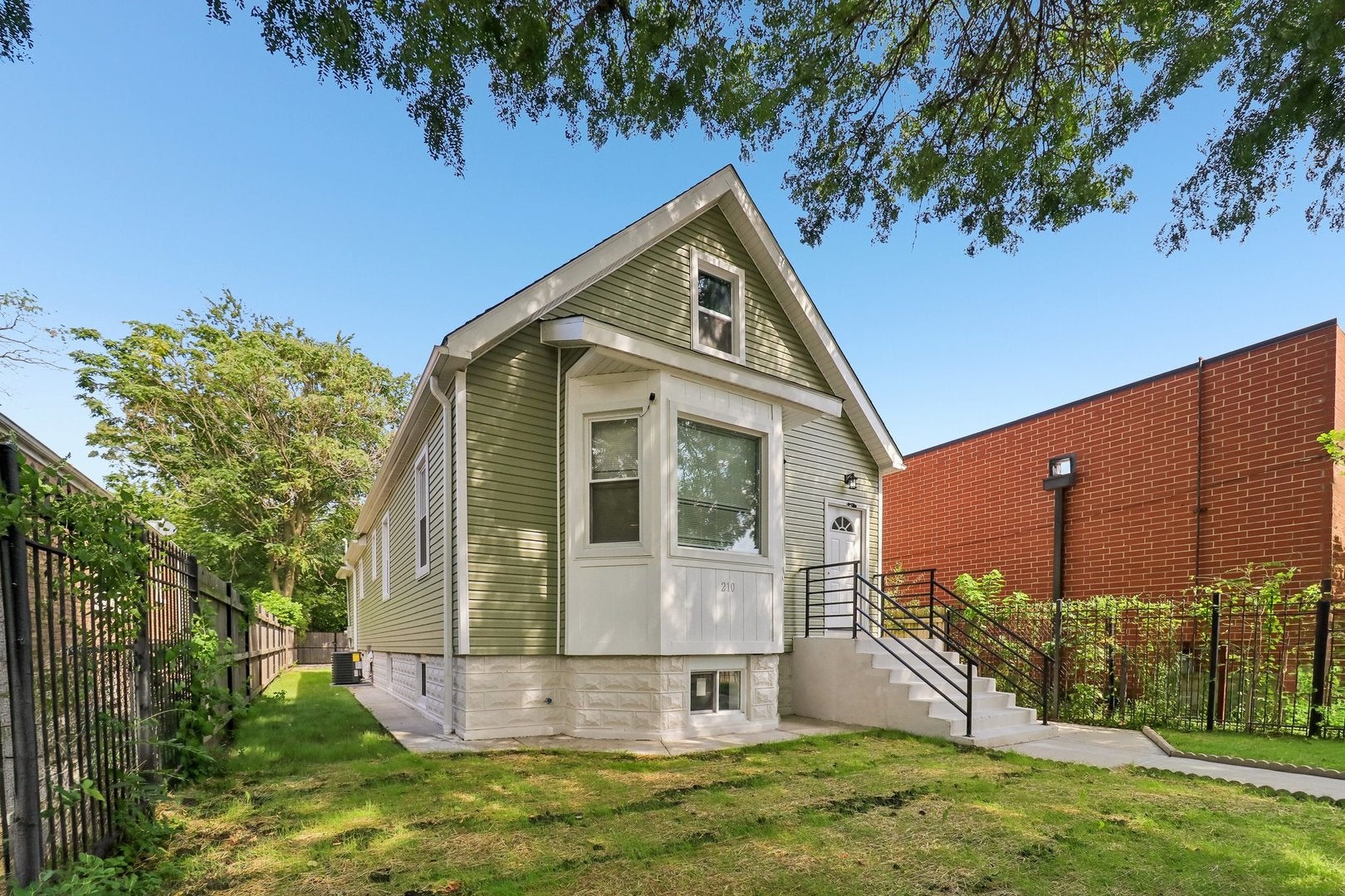 210 W 111th Street