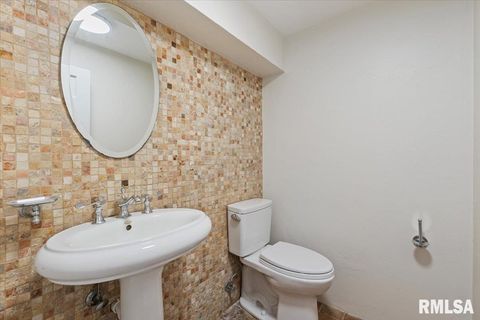 Tiny photo for 1520 PARKLANE Drive, Bettendorf, IA 52722 (MLS # QC4269695)