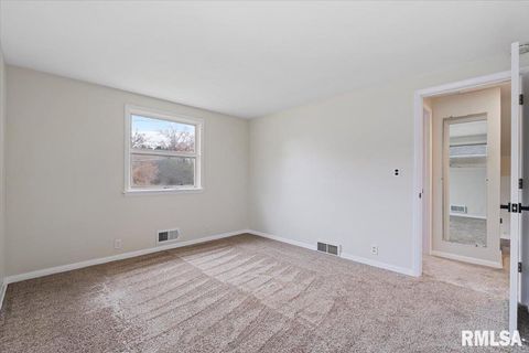 Tiny photo for 1520 PARKLANE Drive, Bettendorf, IA 52722 (MLS # QC4269695)