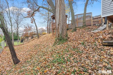 Tiny photo for 1520 PARKLANE Drive, Bettendorf, IA 52722 (MLS # QC4269695)