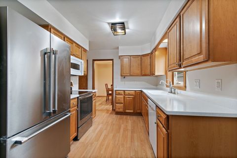 Tiny photo for 211 E Ottawa Street, Sycamore, IL 60178 (MLS # 12624872)