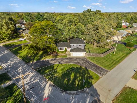 A home in Oak Forest