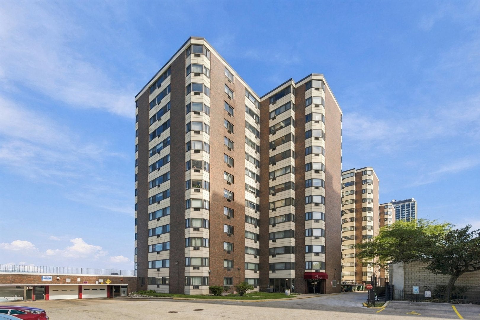 7337 S South Shore Drive 1410