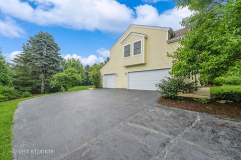 Tiny photo for 603 Arlington Parkway, Sleepy Hollow, IL 60118 (MLS # 12580098)