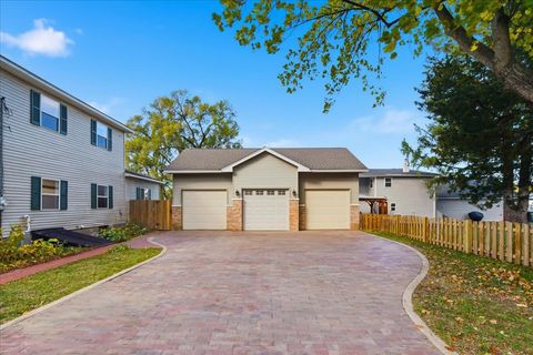 Tiny photo for 317 E Dearborn Street, Plano, IL 60545 (MLS # 12516078)