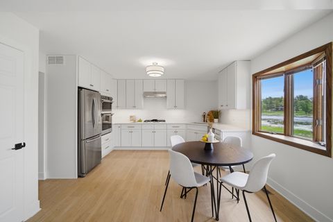 Tiny photo for 28 Windemere Lane, South Barrington, IL 60010 (MLS # 12656013)