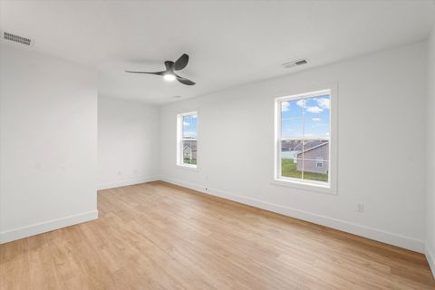 Tiny photo for 3712 Lighthouse Pointe Point, Champaign, IL 61822 (MLS # 12347987)