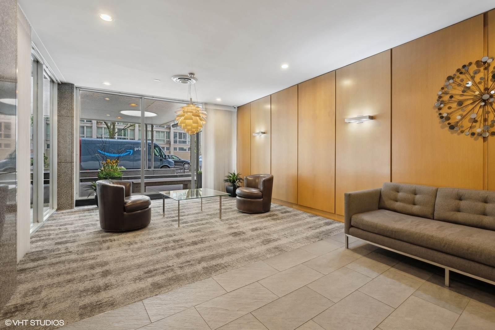 2930 N Sheridan Road 1609