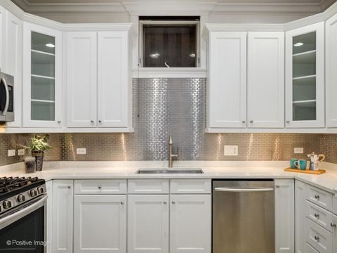 Tiny photo for 5058 N Kimball Avenue #G, Chicago, IL 60625 (MLS # 12538309)