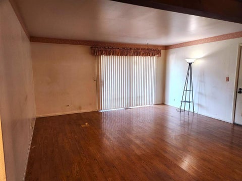 Tiny photo for 971 Golf Course Road #4, Crystal Lake, IL 60014 (MLS # 12797018)