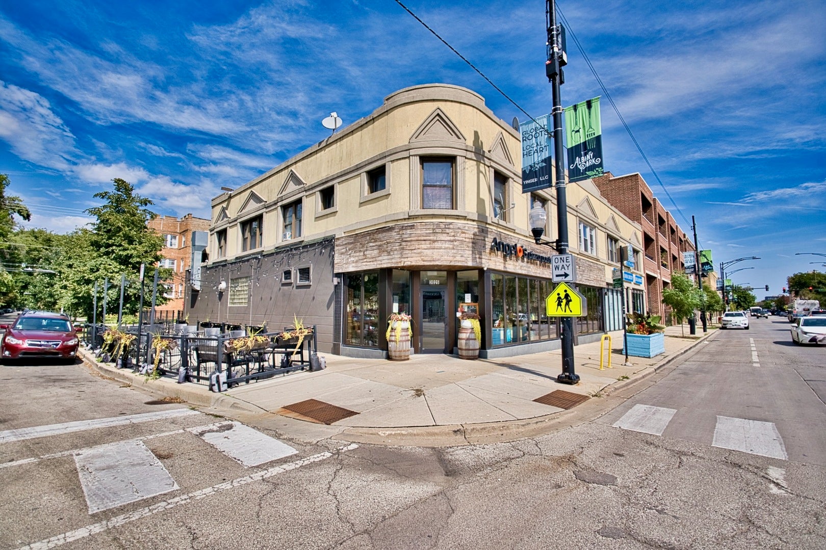 3026 W Montrose Avenue