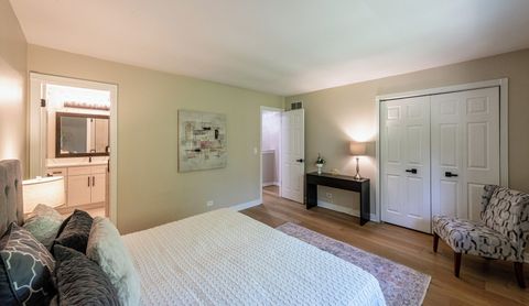 Tiny photo for 21W405 WALNUT Road, Glen Ellyn, IL 60137 (MLS # 12490977)