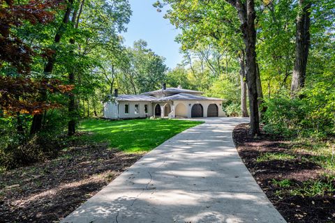 Tiny photo for 21W405 WALNUT Road, Glen Ellyn, IL 60137 (MLS # 12490977)
