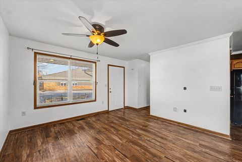 Tiny photo for 306 B W LYTLE Street, Newman, IL 61942 (MLS # 12571924)