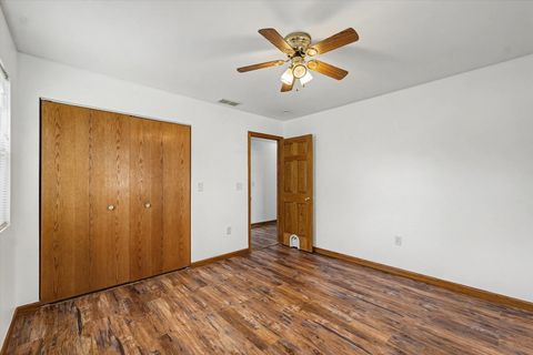 Tiny photo for 306 B W LYTLE Street, Newman, IL 61942 (MLS # 12571924)