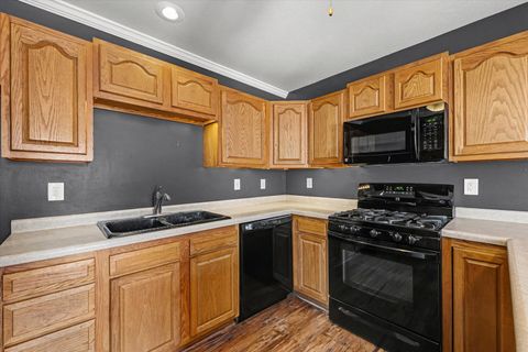 Tiny photo for 306 B W LYTLE Street, Newman, IL 61942 (MLS # 12571924)