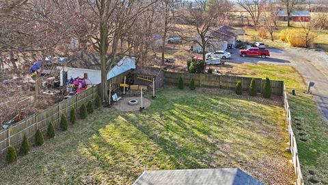 Tiny photo for 306 B W LYTLE Street, Newman, IL 61942 (MLS # 12571924)