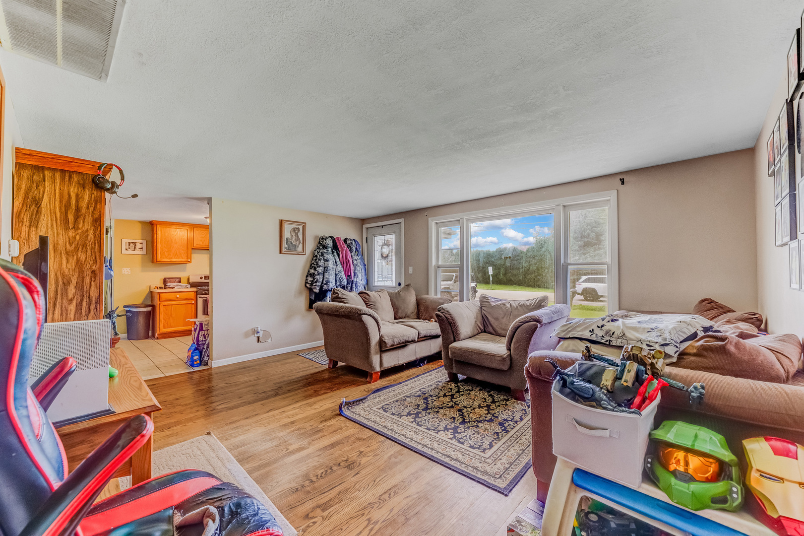 1395 W State Route 102