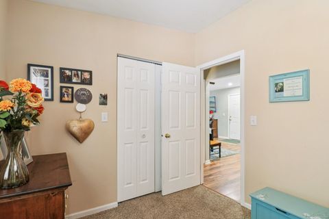 Tiny photo for 11 Highview Avenue, Fox Lake, IL 60020 (MLS # 12565382)