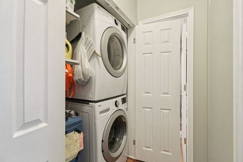 Tiny photo for 11 Highview Avenue, Fox Lake, IL 60020 (MLS # 12565382)