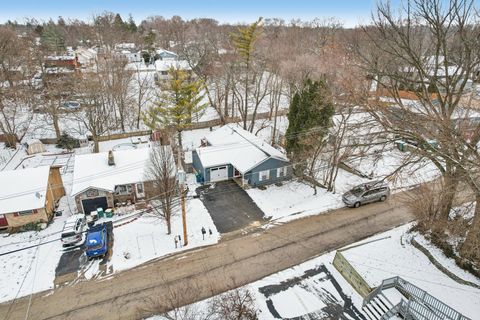 Tiny photo for 11 Highview Avenue, Fox Lake, IL 60020 (MLS # 12565382)