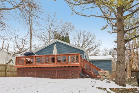 Tiny photo for 11 Highview Avenue, Fox Lake, IL 60020 (MLS # 12565382)