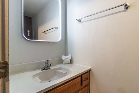 Tiny photo for 1004 Centurion Lane #4, Vernon Hills, IL 60061 (MLS # 12730246)