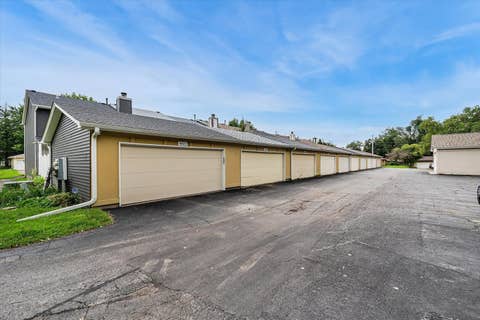 Tiny photo for 4620 WARREN Street, Davenport, IA 52806 (MLS # 12736884)