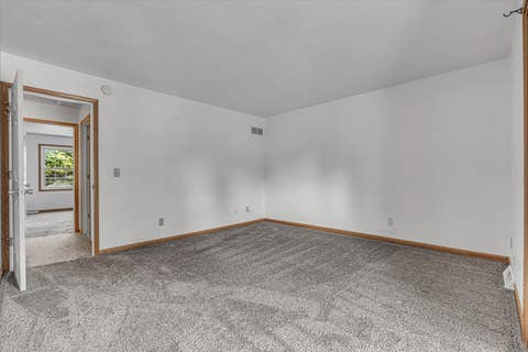 Tiny photo for 4620 WARREN Street, Davenport, IA 52806 (MLS # 12736884)